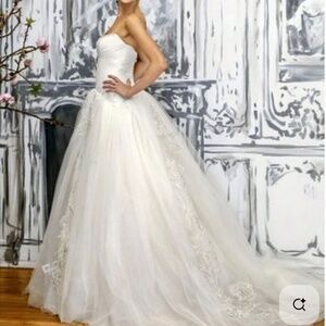Zac Posen Wedding Dress Adorned with over 1000 Swarovski Crystals